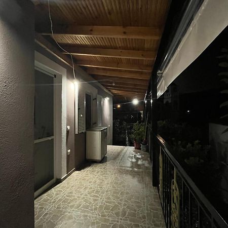 Pandeklare Apartment Принос Екстериор снимка