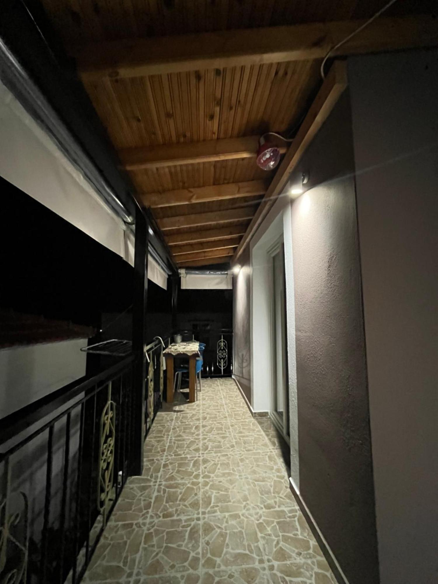 Pandeklare Apartment Принос Екстериор снимка