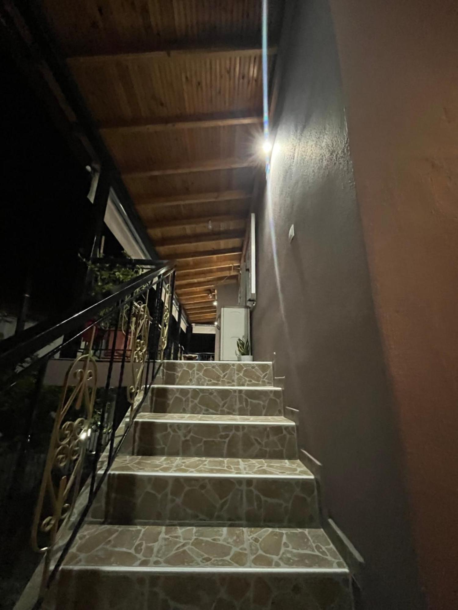 Pandeklare Apartment Принос Екстериор снимка